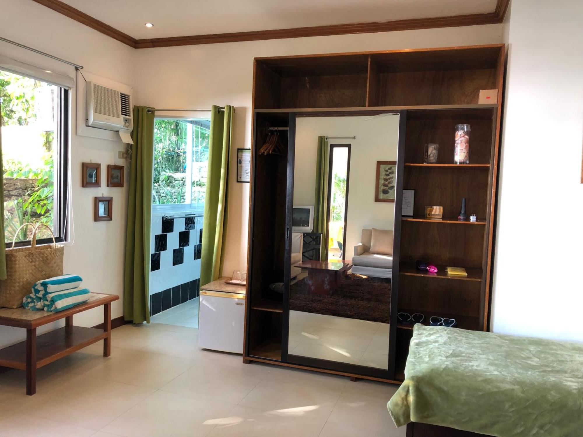 Argonauta Boracay Apartment Suites And Villas Boracay Island Екстер'єр фото